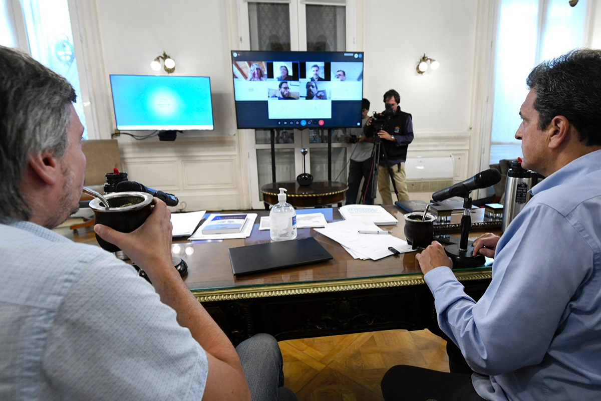 Ante la posibilidad de tener que sesionar, hubo una nueva reunión virtual en Diputados