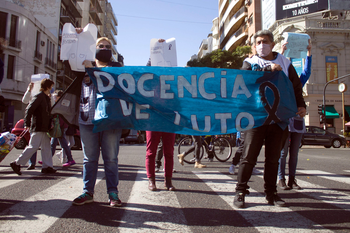 Otra víctima por coronavirus en una escuela porteña