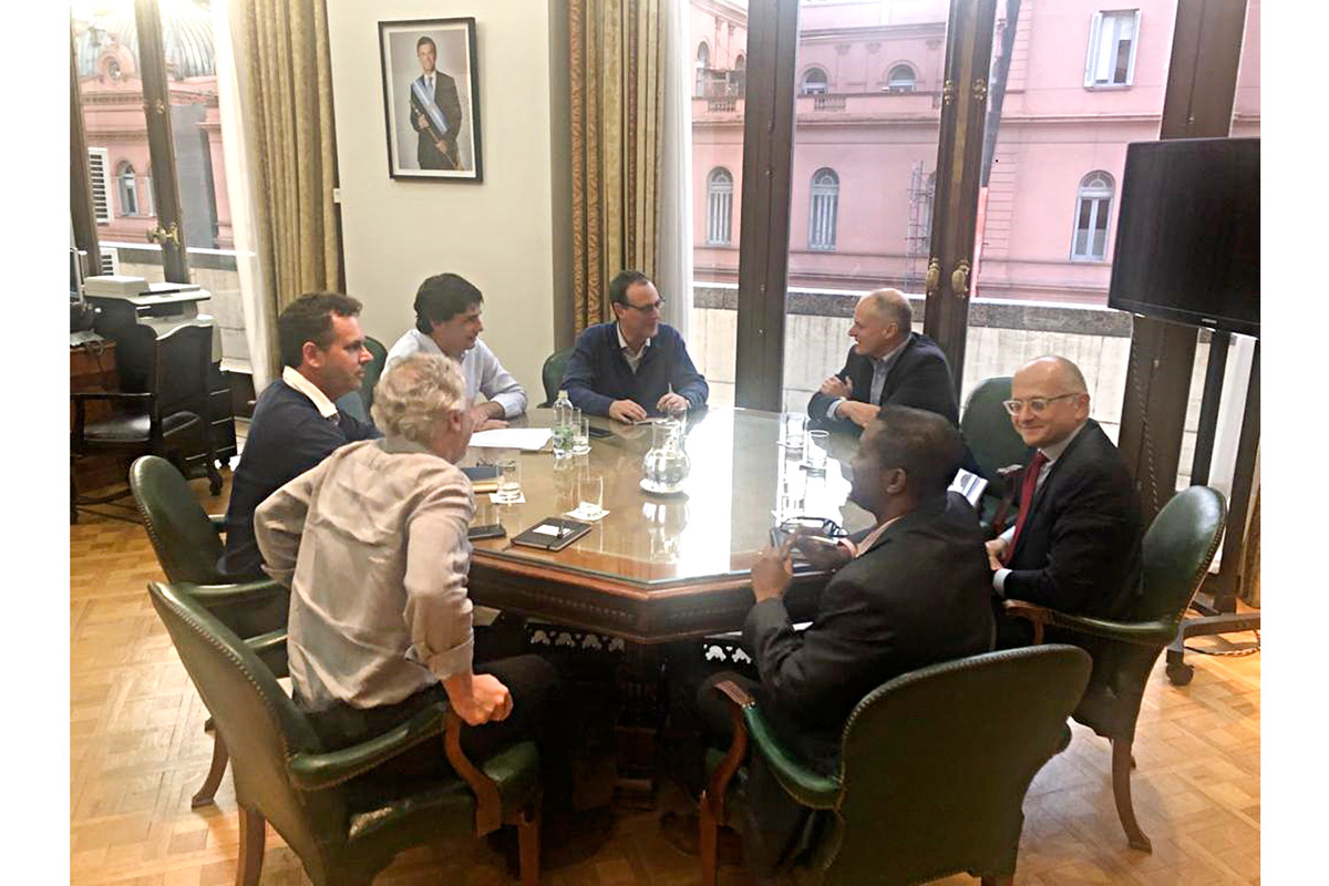 El FMI se reunió con Lacunza y quiere escuchar a la oposición