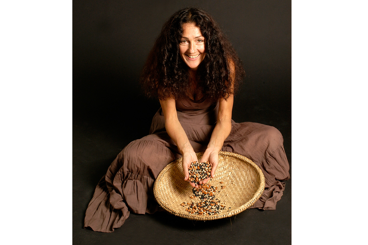 Silvia Iriondo: “Todos necesitamos la ilusión de un paraíso”