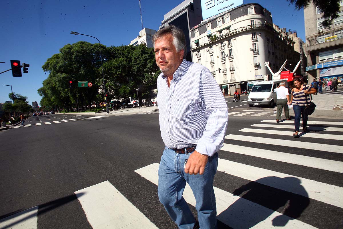 Senadores opositores impulsan un proyecto para quitarle la inmunidad a Stornelli