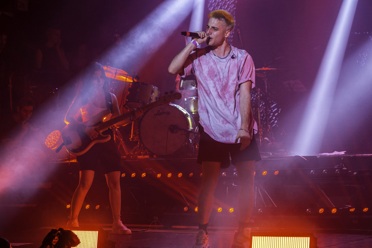 Wos en Groove: la caravana triunfal del artista del momento