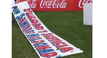 Prohíben colgar una bandera que pedía justicia por Santiago Maldonado en la cancha de San Lorenzo