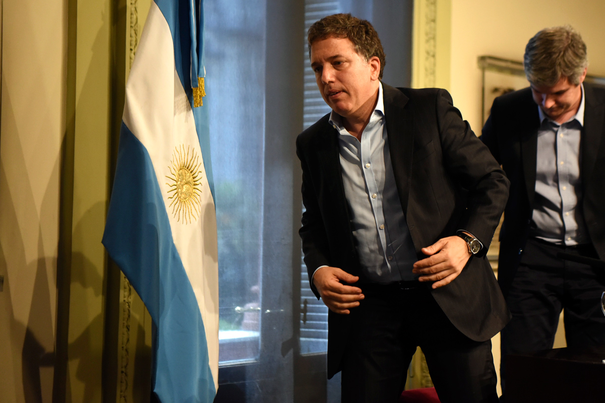 Crisis en el gabinete: renunció Nicolás Dujovne al Ministerio de Hacienda y lo reemplaza Hernán Lacunza