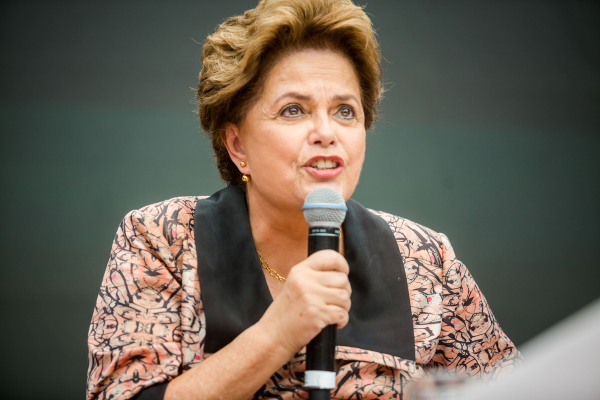 Dilma: «La derecha tiene a la violencia como el método central de control social»