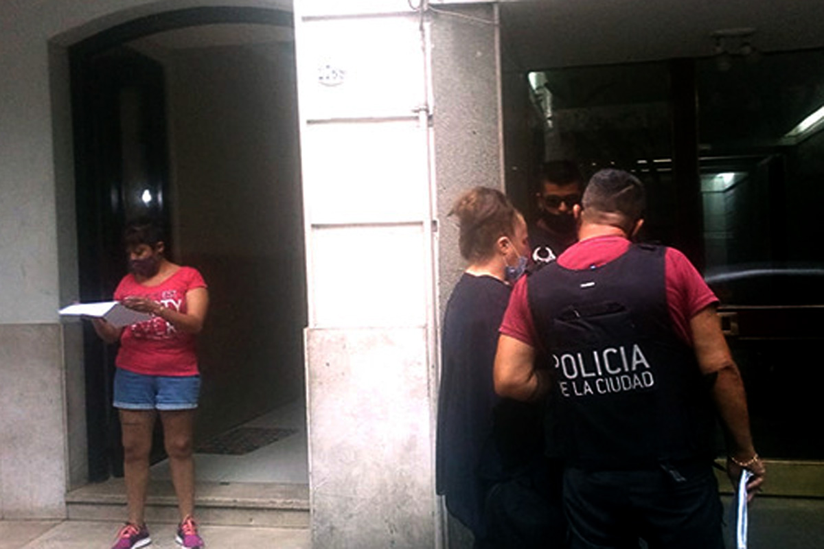 Una mujer fue desalojada con sus dos nenas: “Es un adelanto de lo que será abril”