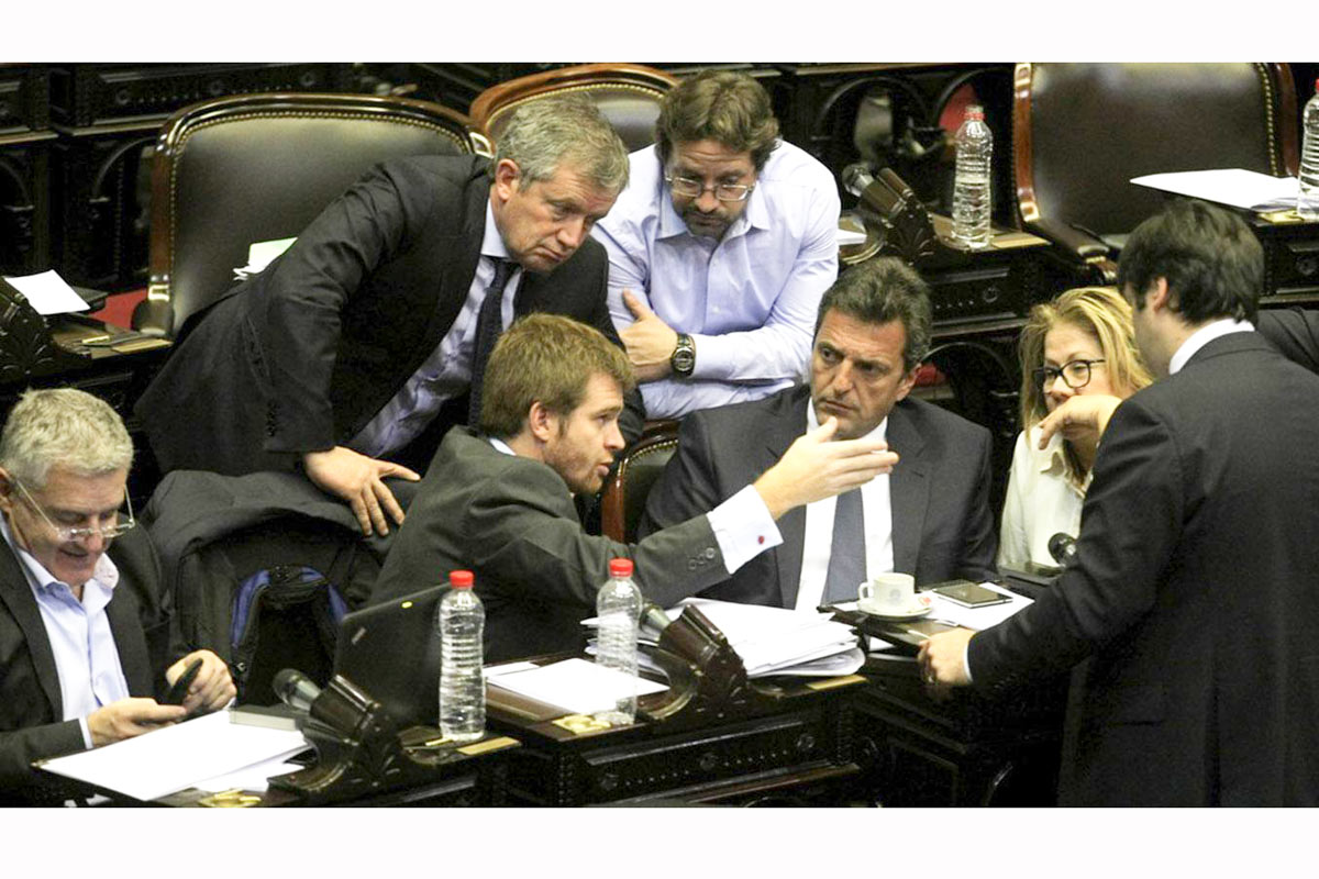 Ley de barras y Papel Prensa, prioridades de Cambiemos