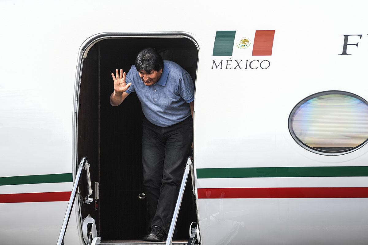 Evo en México: «Mientras tenga la vida seguimos en política»