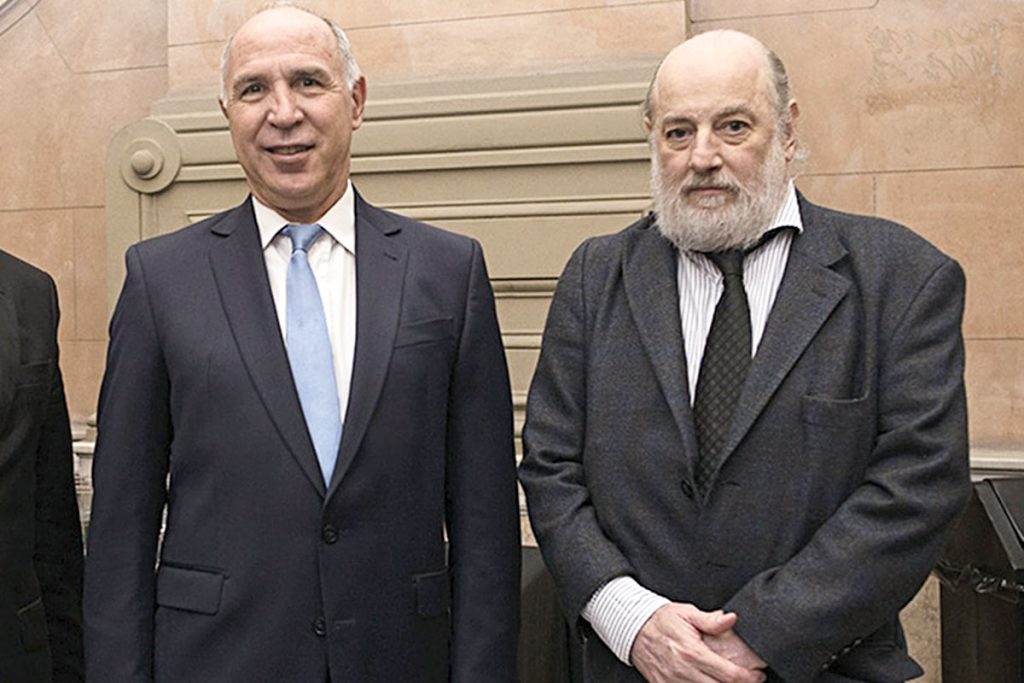 La Corte Suprema levantó la suspensión de las elecciones en Tucumán: "Un Poder Judicial firme", según Rosatti 4 La Corte Suprema levantó la suspensión de las elecciones en Tucumán: "Un Poder Judicial firme", según Rosatti
