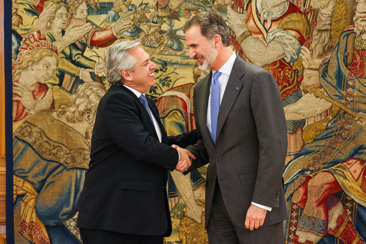 Fernández recibió el apoyo de España para la renegociación de la deuda