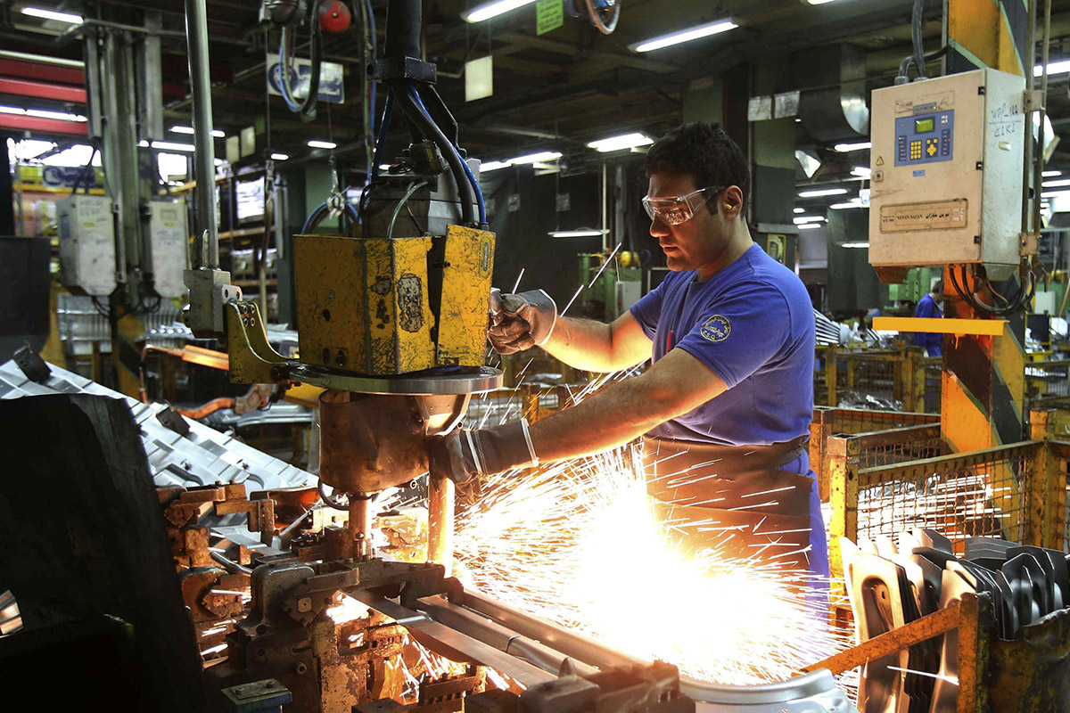 Salarios y precios: dos tácticas distintas