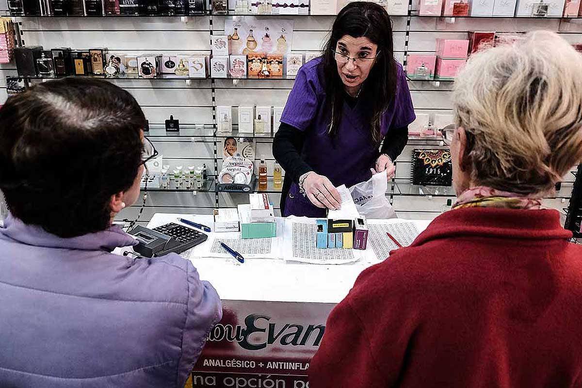 Farmacias paran una hora y movilizan a Tribunales para pedir el freno al DNU: “Lleva a la destrucción a la profesión”