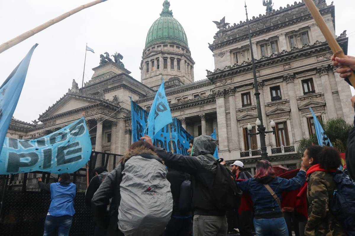 Qué diputados dieron quórum para el tratamiento del Presupuesto