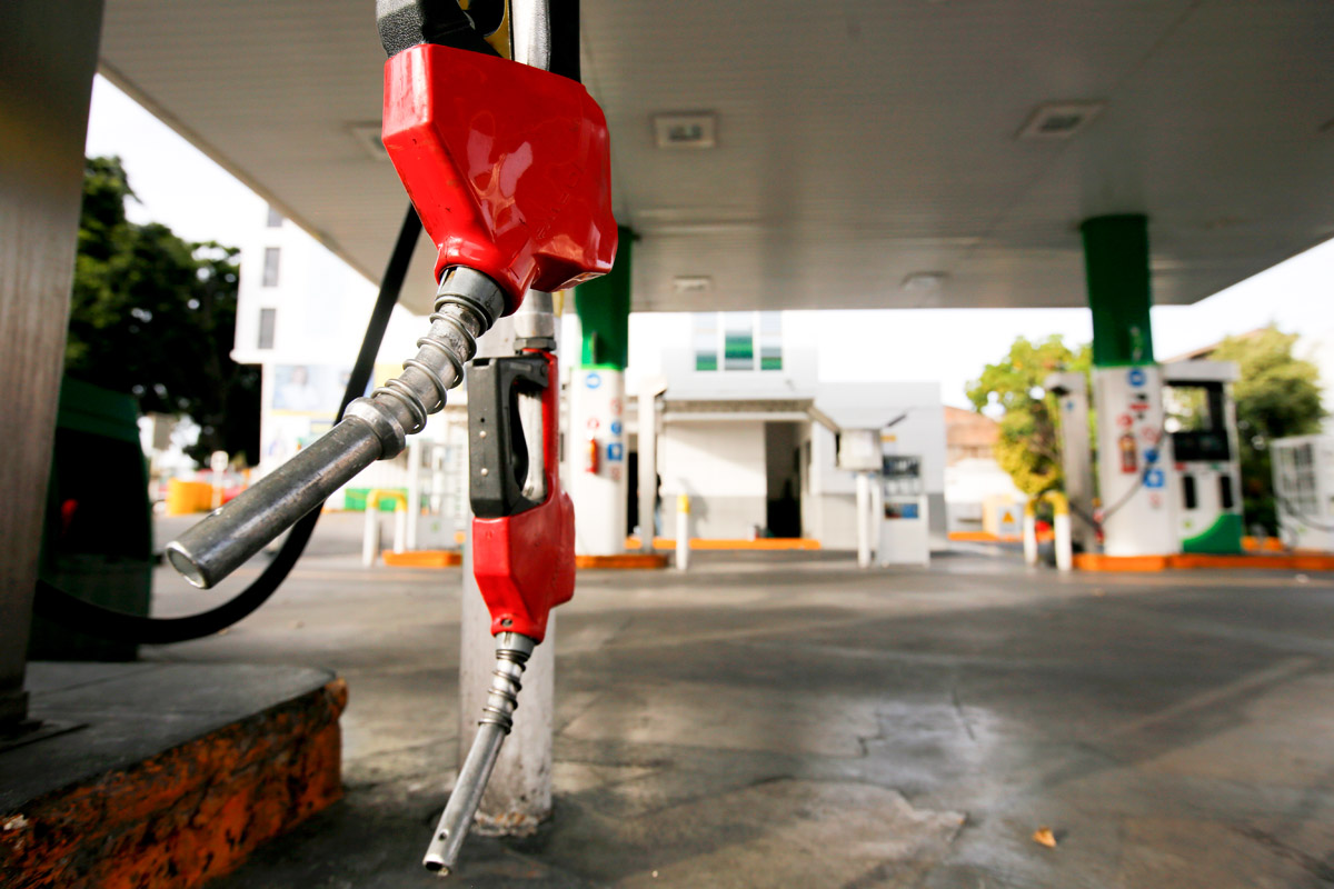 Tras el paso de YPF, todas las cadenas aumentaron los precios de sus combustibles