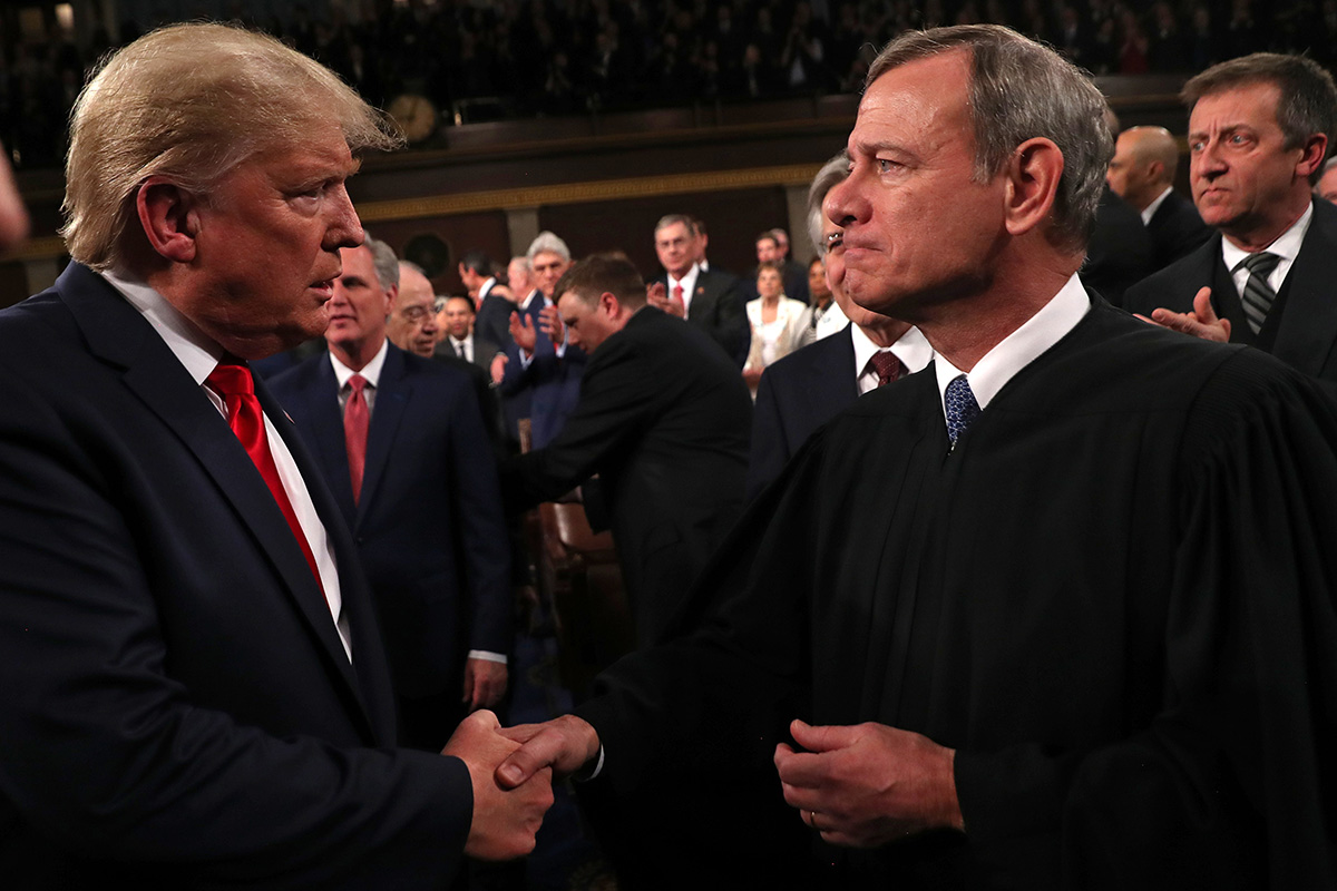 Trump arma una lista de candidatos de lealtad garantizada a la Corte de Justicia de EEUU