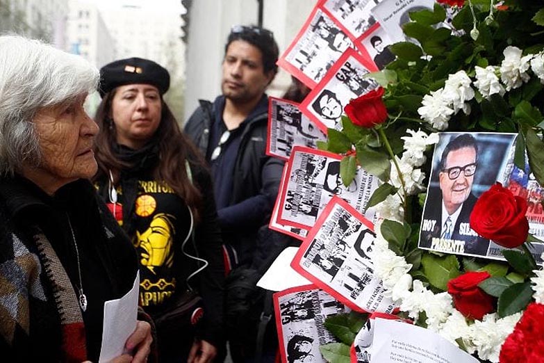 Reprochan el silencio oficial en un nuevo aniversario del golpe contra Salvador Allende