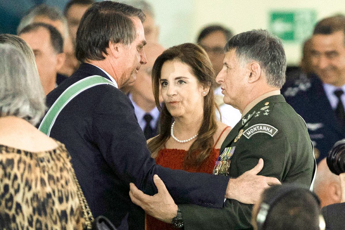 El Ejército brasileño refrena a Bolsonaro