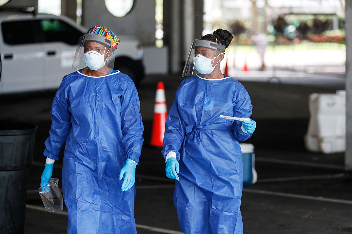 Récord de contagios en el estado de Florida coincide con la reapertura de Disney World