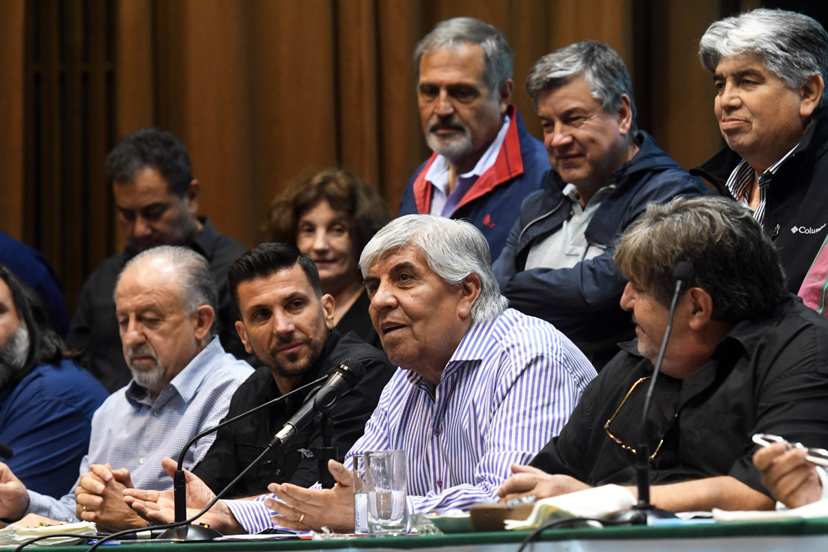 El Frente Sindical y las CTA convocaron a un paro nacional para el 30 de abril