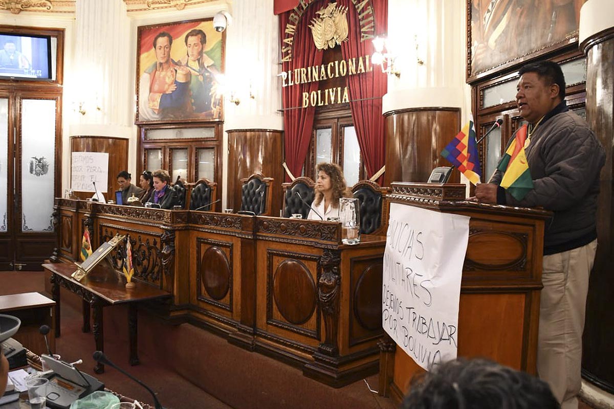 El MAS desafía al golpe: sesionó en la Cámara de diputados y nombró autoridades
