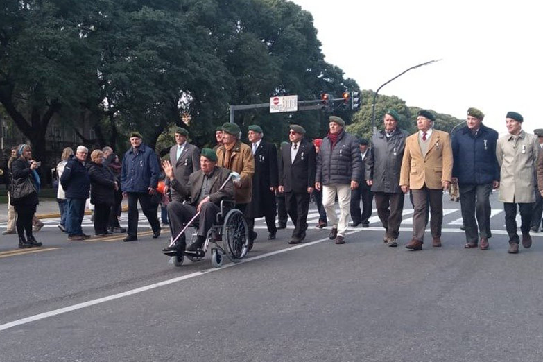 Aguad minimizó los alzamientos de Aldo Rico contra Alfonsín y tuvo que retractarse