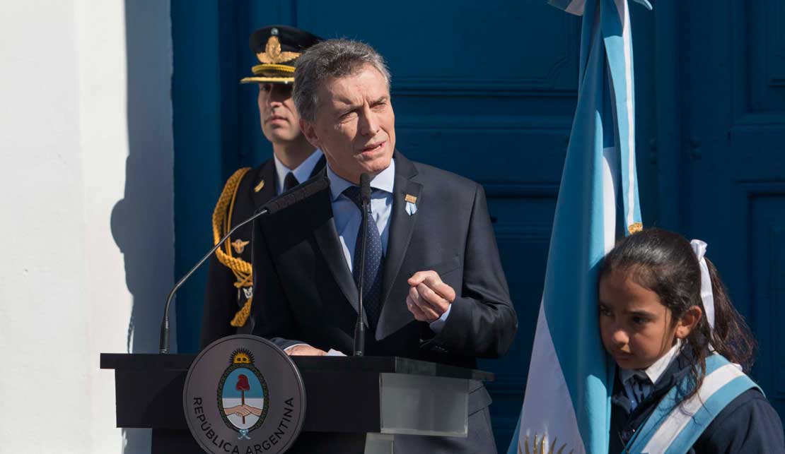 Macri celebró el Bicentenario con el manual de la herencia y una firme defensa del tarifazo