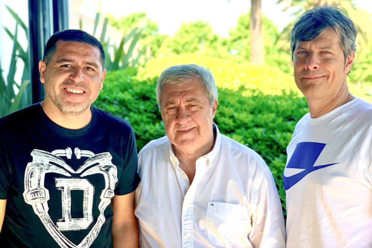 «Es hora de volver»: los aprietes del oficialismo que llevaron a Riquelme a jugar en las elecciones