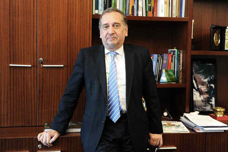 Lino Barañao y la discriminación inconsciente