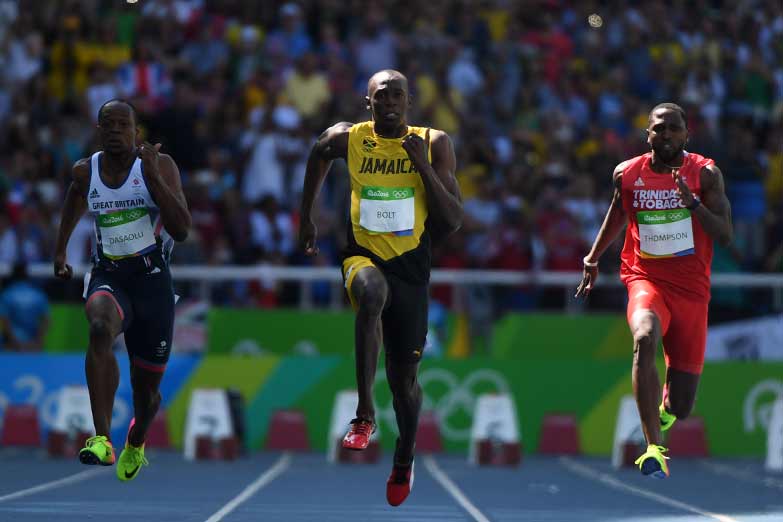 Su Majestad, el viento, sacude Río de Janeiro