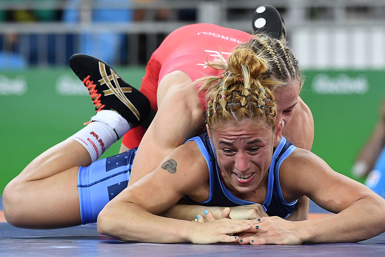 Patricia Bermúdez estuvo muy cerca del bronce en lucha