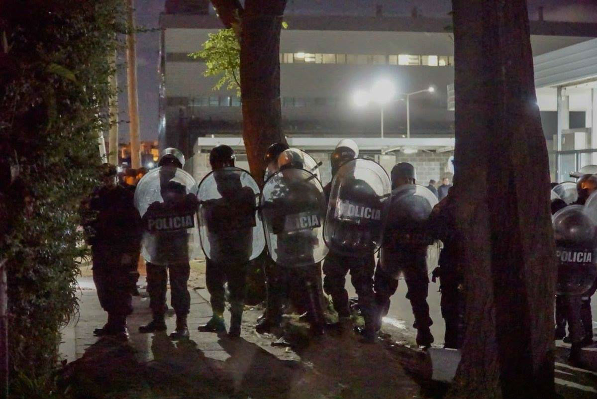 Desalojaron violentamente a los trabajadores de SIAM