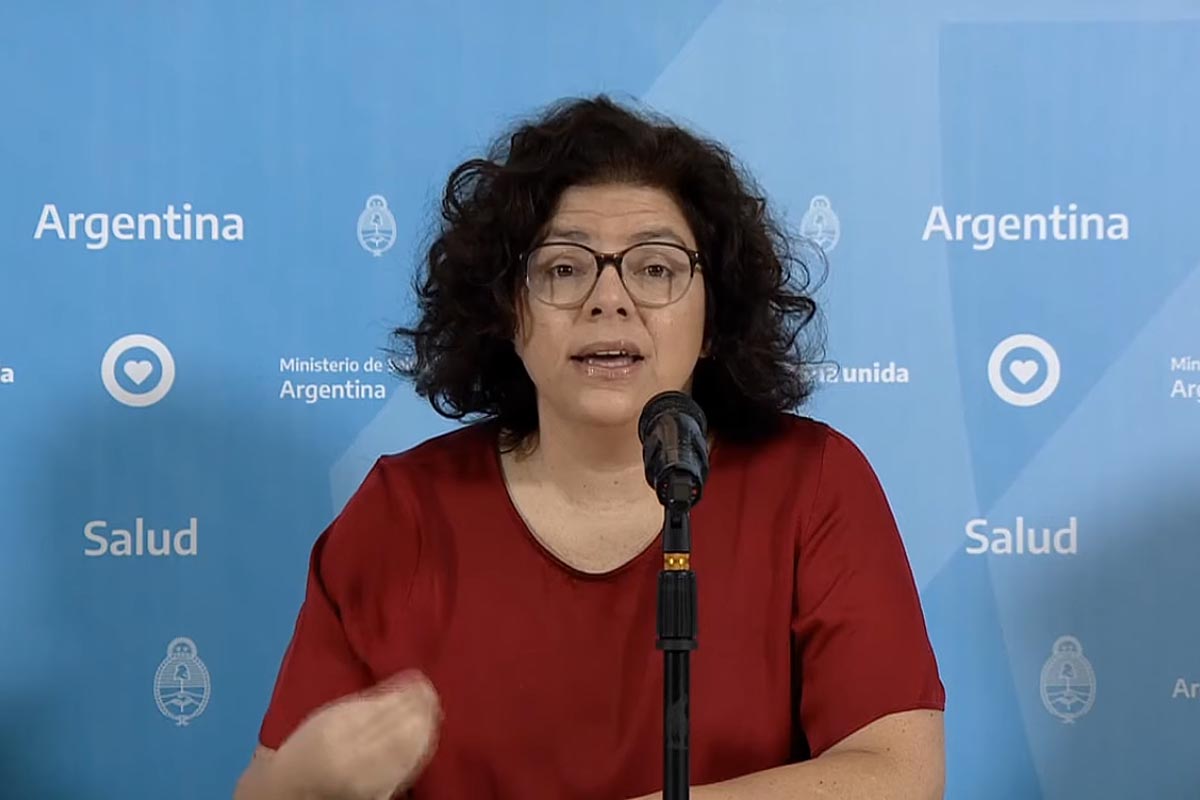La nueva titular de Salud negó que hubiera un «vacunatorio vip» en el Ministerio