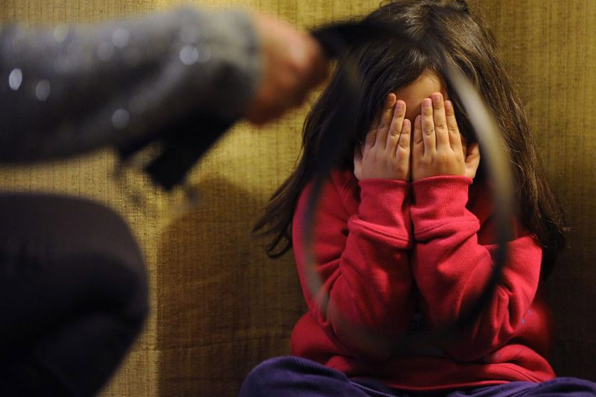 Denuncian a una jueza por hostigar a una nena víctima de abuso: «Es un caso testigo de revinculación forzada»