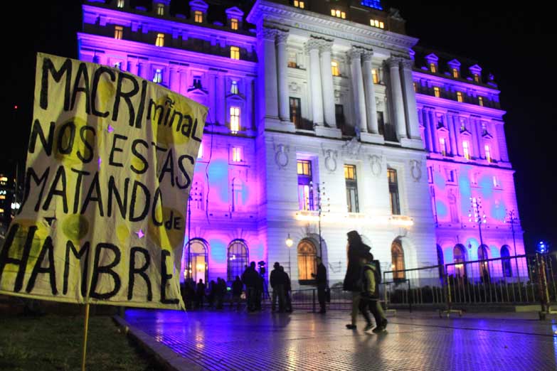 Las ollas populares, un síntoma que regresa