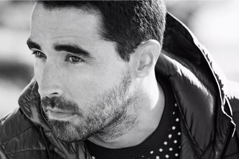 Fabricaciones Militares contrató al nieto de Legrand por 1,5 millones de pesos