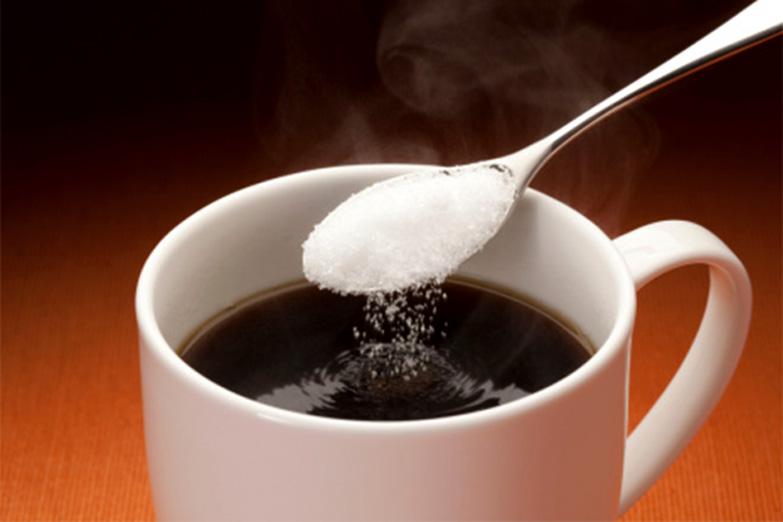 Los argentinos consumen tres veces más azúcares de lo recomendado