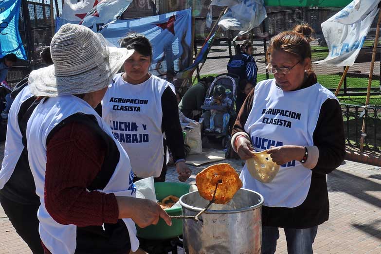 Levantaron el acampe en Plaza de Mayo