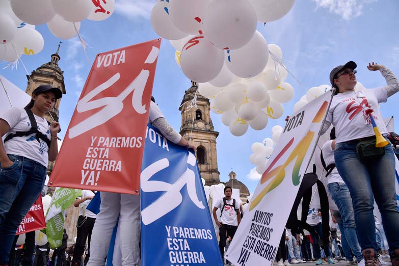 El pueblo colombiano decide la suerte de los acuerdos de paz
