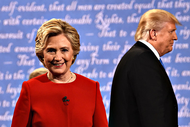 Clinton ganó el debate, Trump igualó los sondeos
