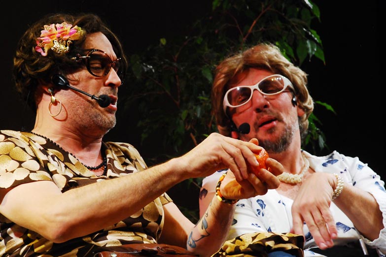 «Nuestro objetivo es la batalla para reconfigurarnos como seres humanos más solidarios y amorosos»