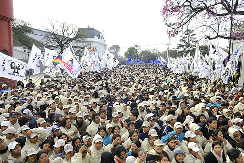 Denuncian a Bullrich por espionaje ilegal a organizaciones sociales