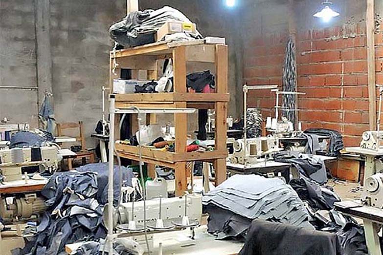 La Afip detectó dos talleres clandestinos con 27 trabajadores en condición de trata