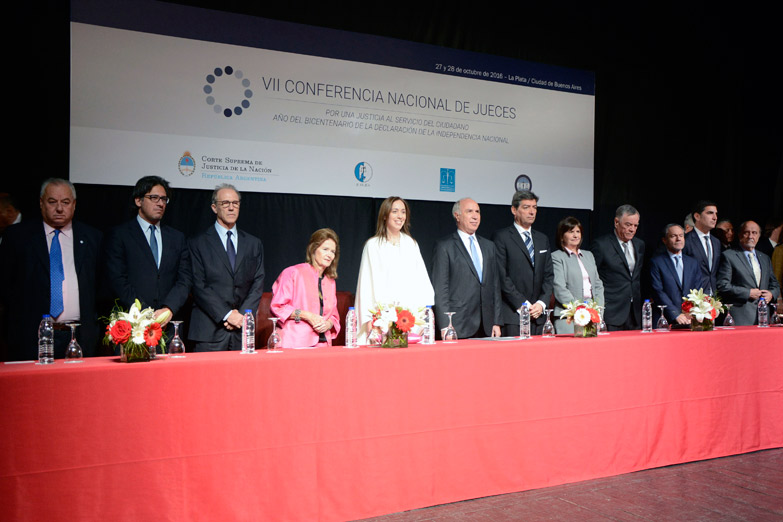 Lorenzetti pidió buscar «políticas de Estado» para solucionar los problemas