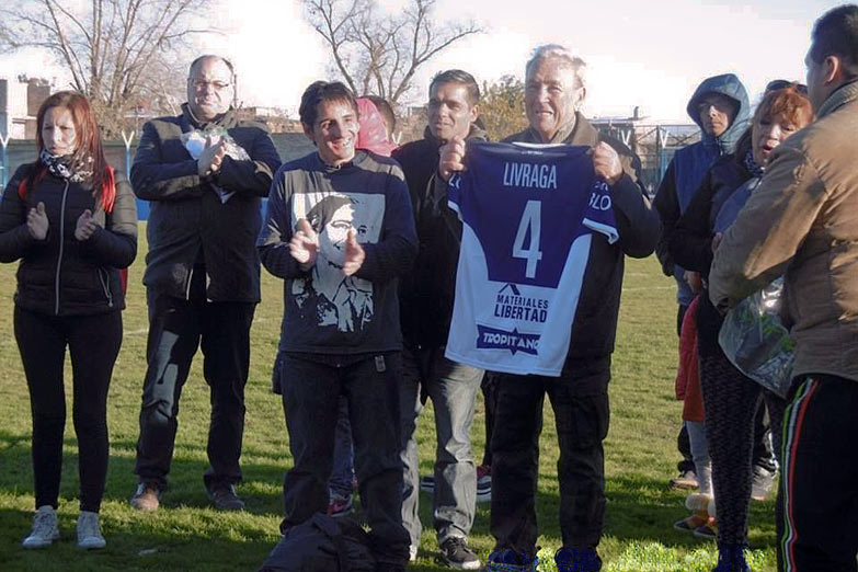 Central Ballester, el equipo que transpira la camiseta de los Derechos Humanos