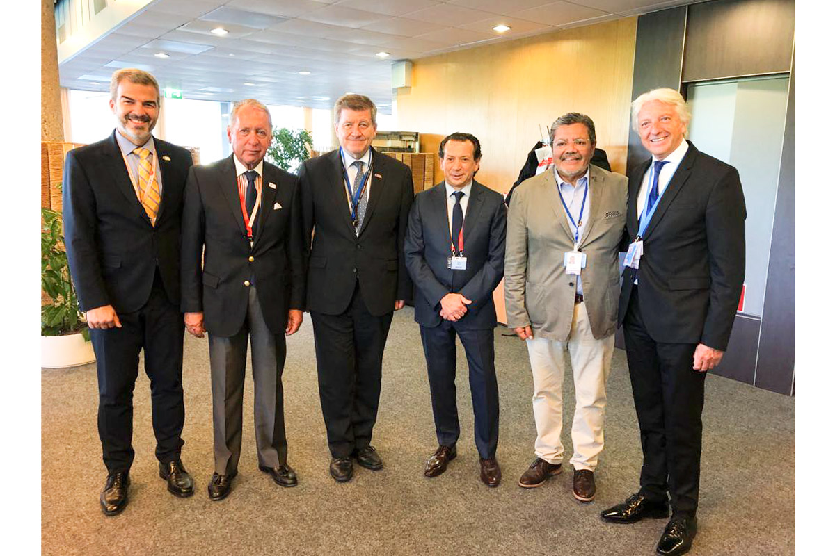 Los empresarios apuntan a colocar la reforma laboral en  la agenda de los presidenciables