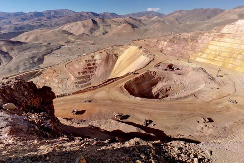 Al menos 44 proyectos mineros se ubican sobre glaciares