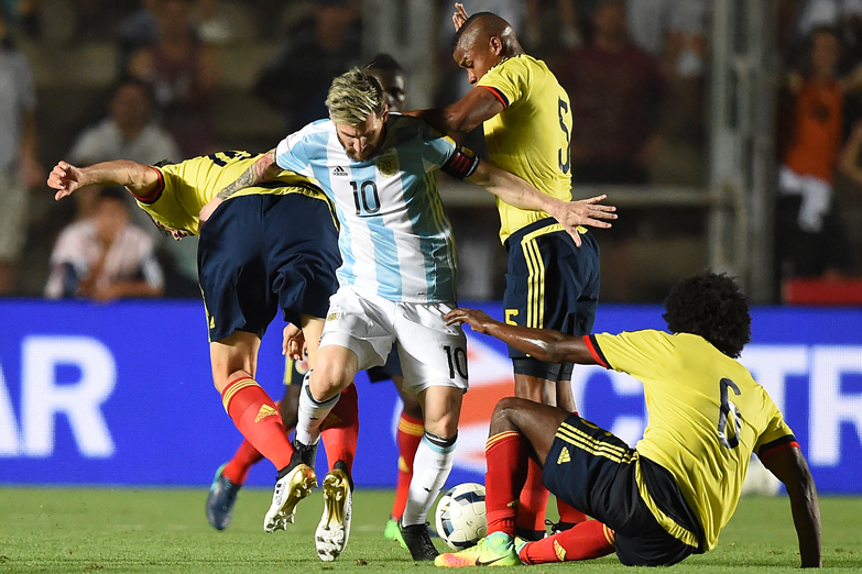 Otra vez, la estrella de Messi apareció para reflotar a la Argentina