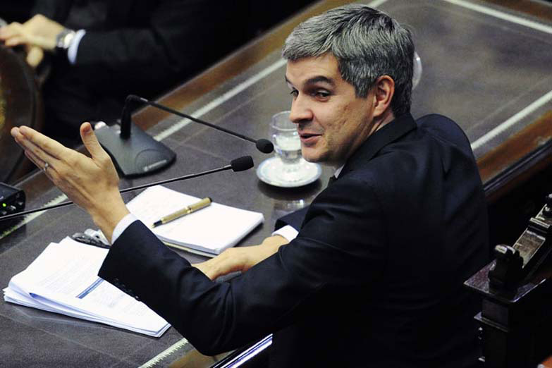 Un dirigente de la CGT cruzó a Peña y pidió que «ningún trabajador pague Ganancias»