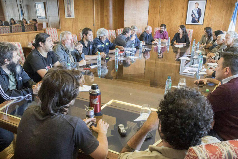 Emergencia social: el gobierno acordó con movimientos sociales para evitar una derrota en el Congreso