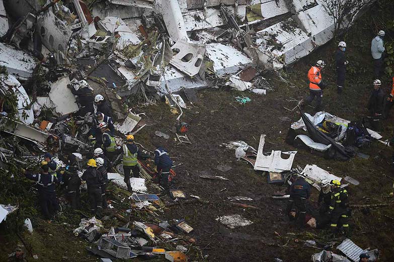 Tragedia en Colombia: se estrelló el avión que trasladaba a Chapecoense de Brasil